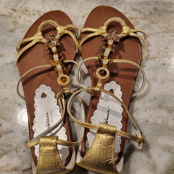 Beverly Feldman Sandals - Picture 2 of 6